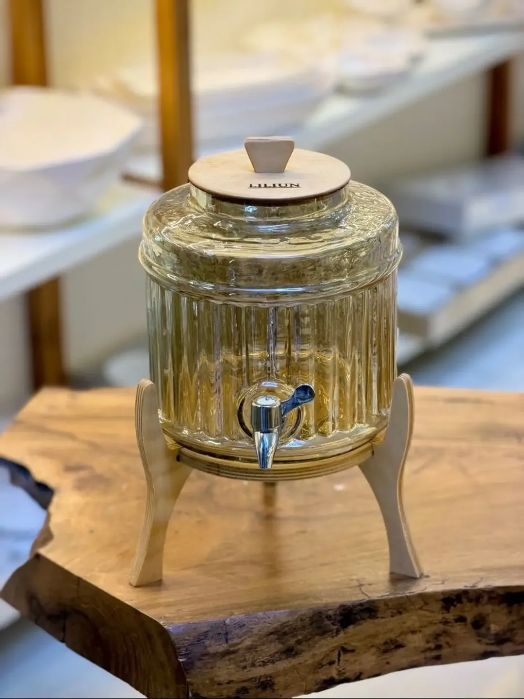 کلمن پایه چوبی ۴ لیتری